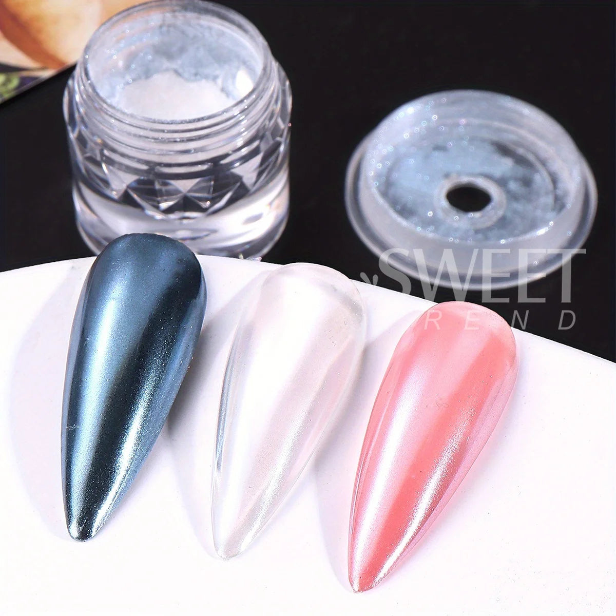 Aurora Pearl Chrome Nail Powder - White Moonlight Mirror Finish
