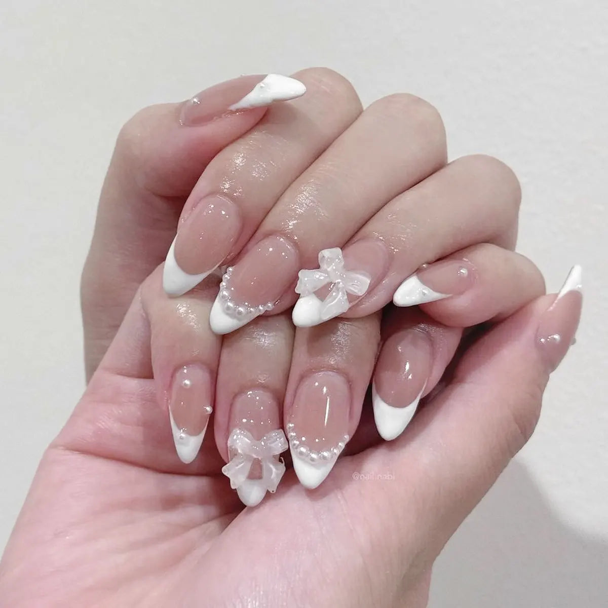 Cat-Eye French Press-On Nails – 24pcs with 3D Bow & Diamond Accents